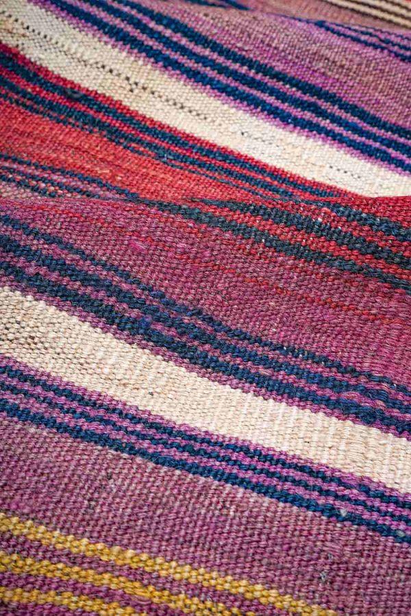 Afghan Bamiyani Kilim - Linear