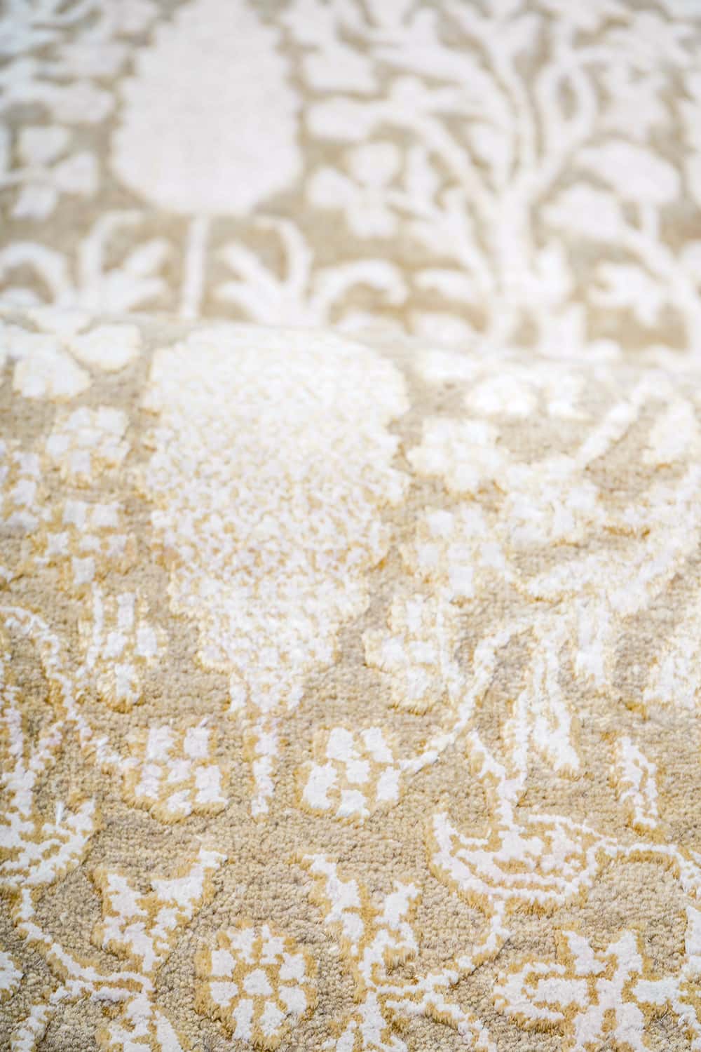 Hadji Jalili Runner – Light Taupe