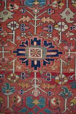 Antique Heriz Serapi - Rustic tribal tones