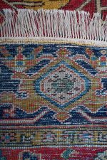 Antique Heriz Serapi - Rustic tribal tones