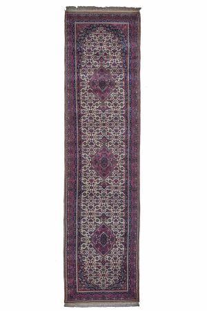 Indo Bidjar Runner - 3 Medallions