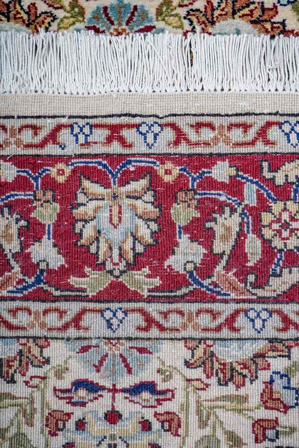Indo Dabeer Kashan Runner - Flowing Tulips