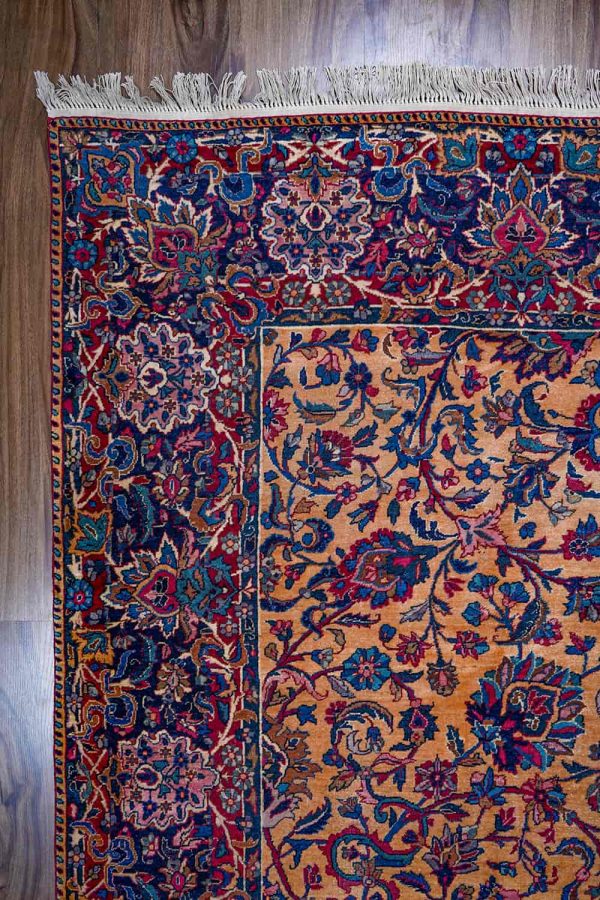 Antique Laver Kerman - Dancing Vines