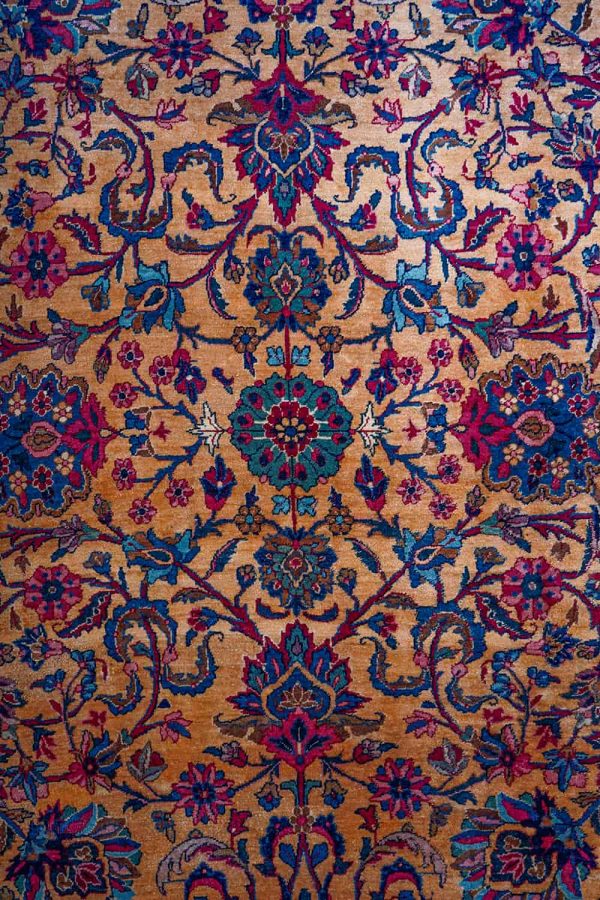 Antique Laver Kerman - Dancing Vines