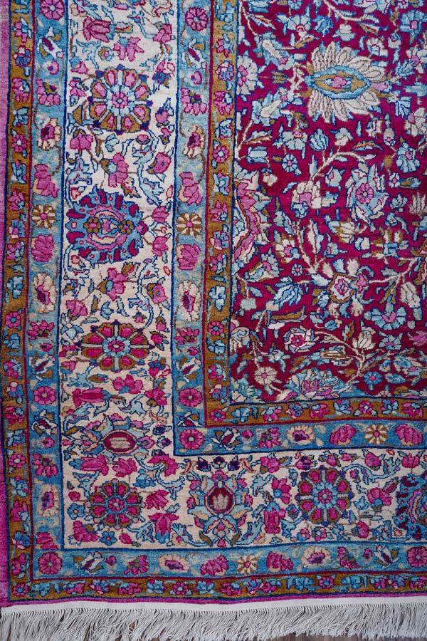 Antique Laver Kerman - Floral Spirits