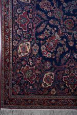 Antique Royal Kurk Kashan - Niche Blossoms