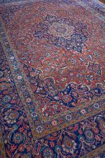 Antique Royal Kurk Kashan - Scrolling Vines