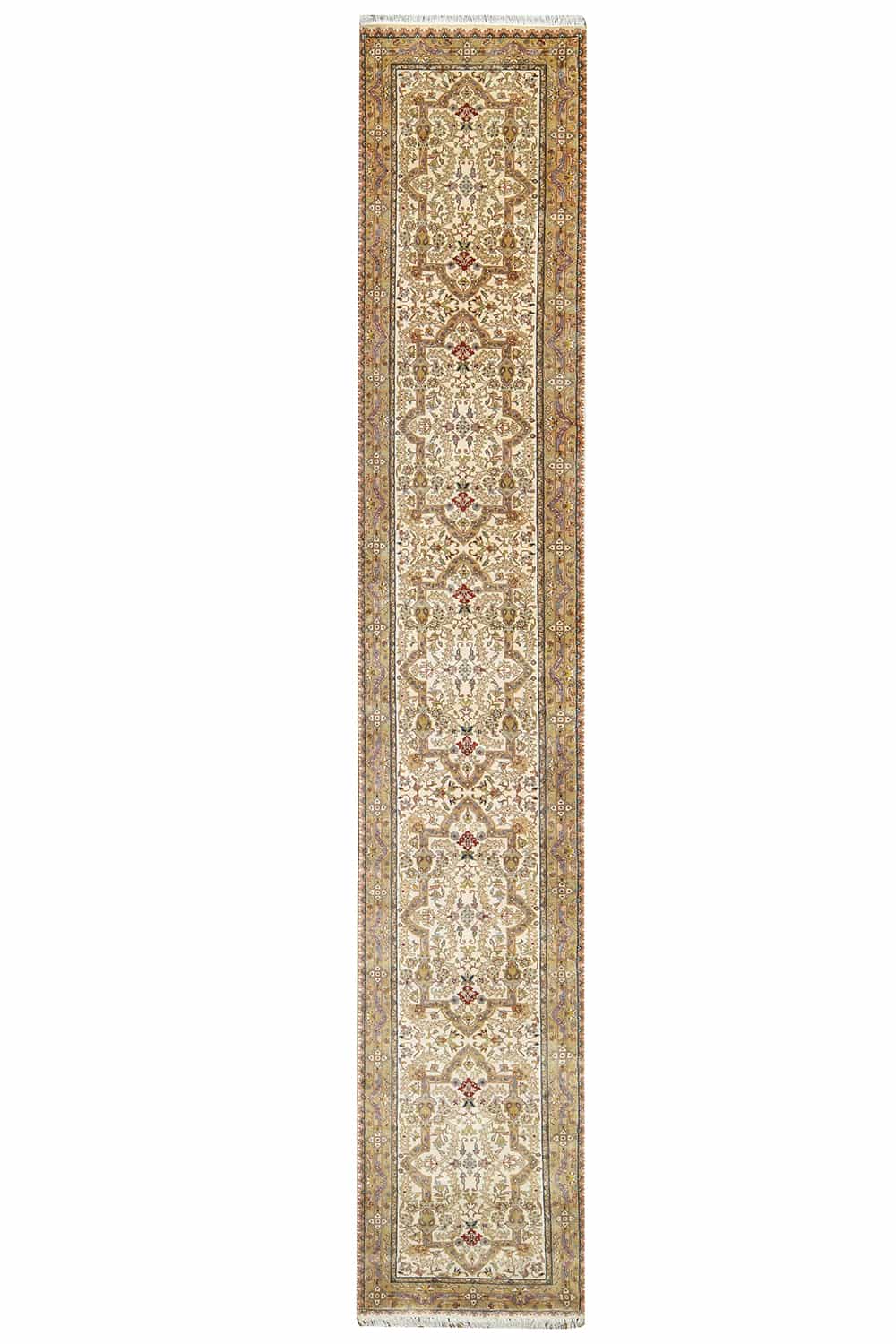 Indo Tabrez Runner – Three Medallions