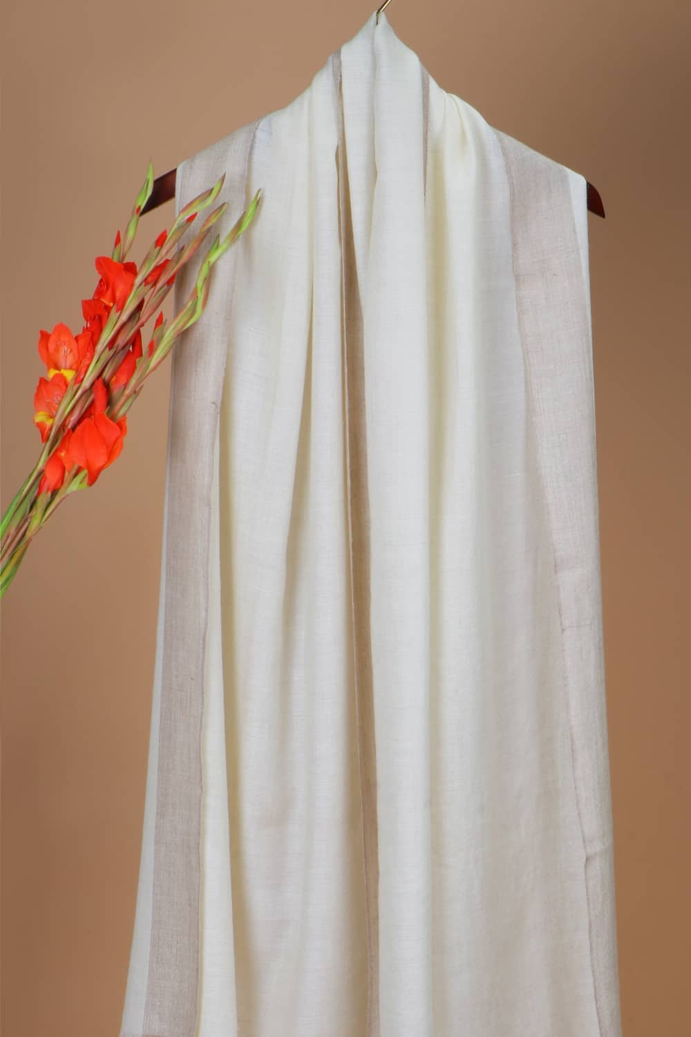 Light Weight Shahmina Stole – Off White and Beige