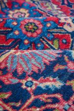 Antique Persian Heriz - Palmettes