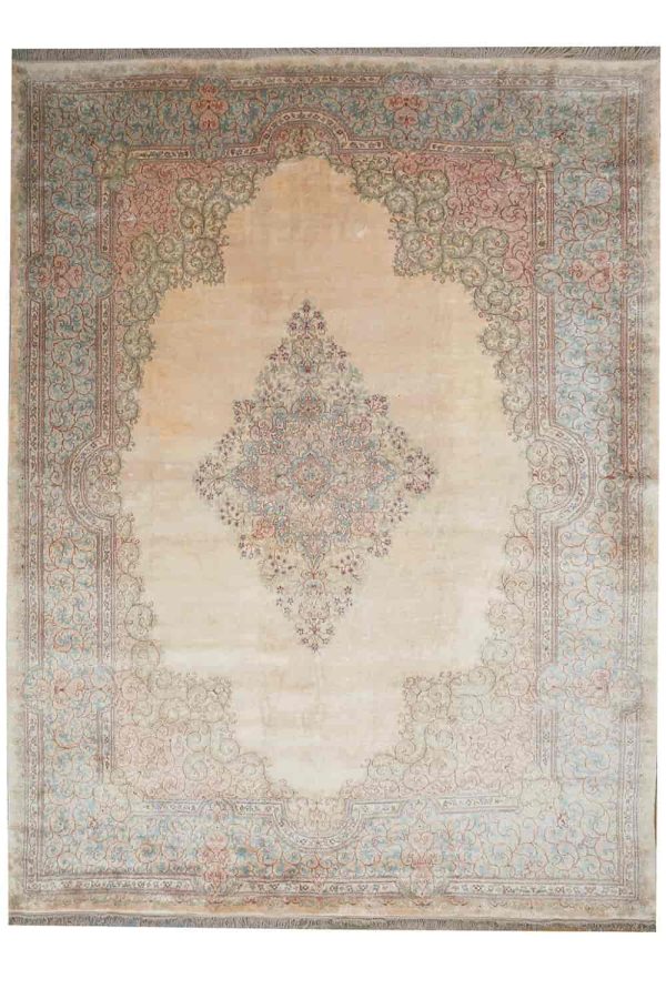 Antique Laver Kerman Aubusson - Palatial Beige