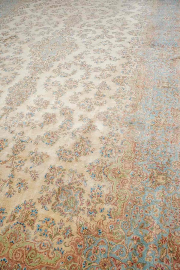 Antique Laver Kerman Aubusson - Rustic Beige