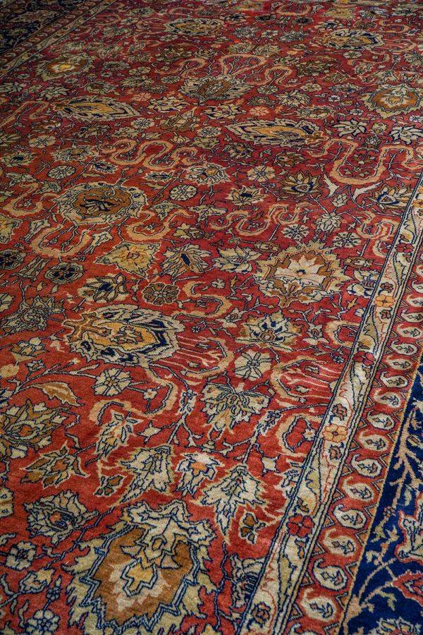 Antique Agra Jail Carpet - Lotus Bloom