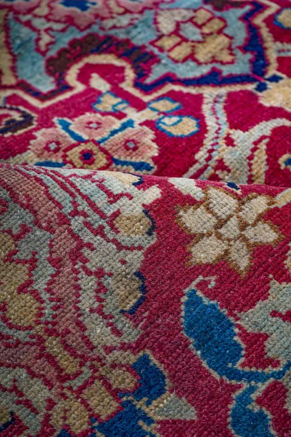 Antique Amritsar Jail Carpet - Intricate Vines
