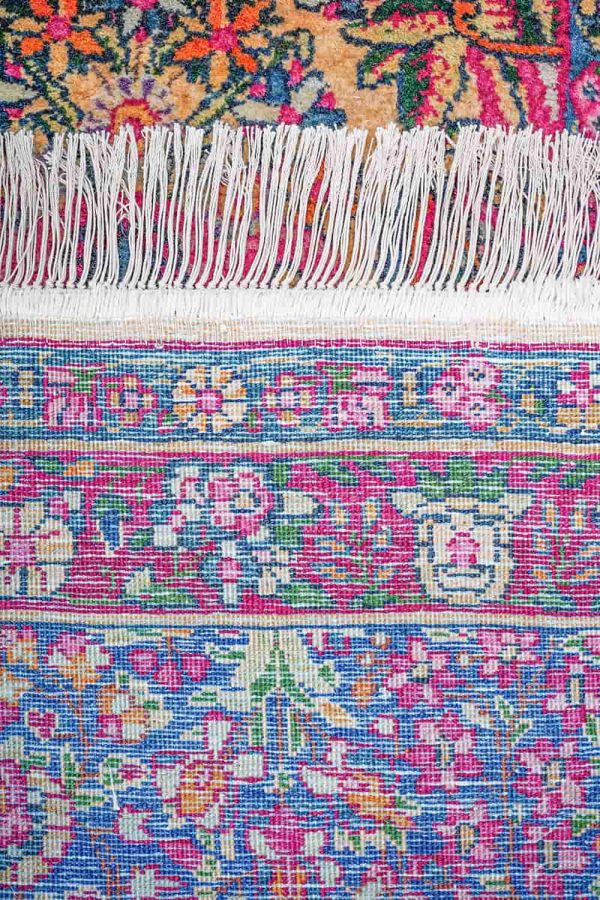 Antique Laver Kirman - Gulab Guldasta