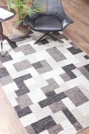 Black and White handcrafted Flatweave Rugs made from Wool by Carpet Cellar