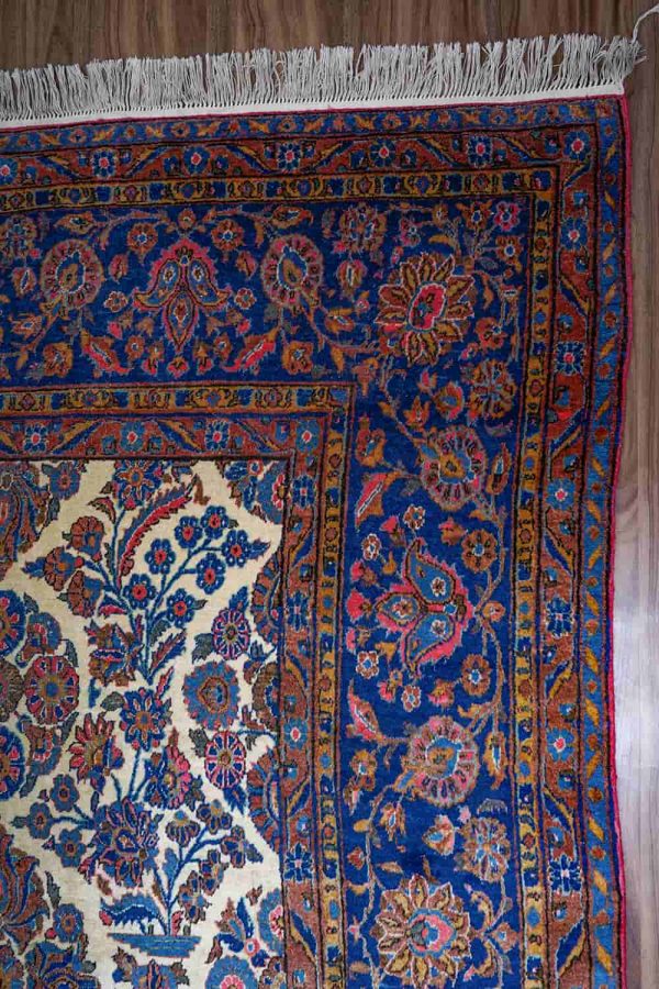Antique Dabeer Kashan - Floral Motifs