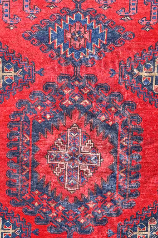 Antique Dagisthan Afshar - Raging Red