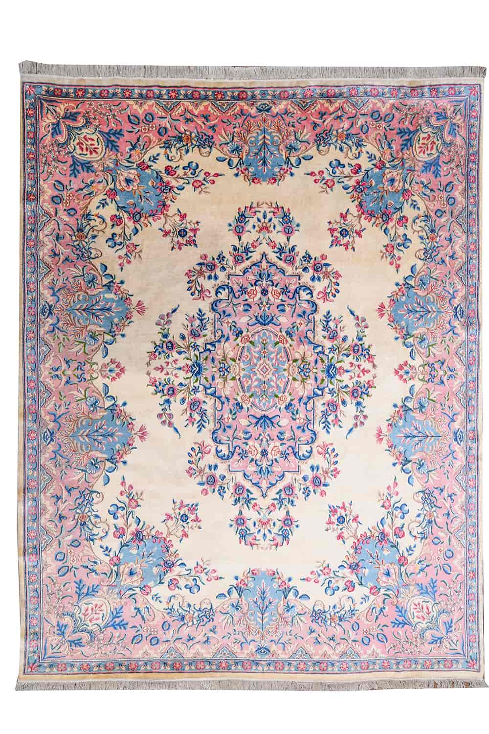 Antique Laver Kerman – Floral Medallion