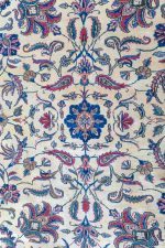 Antique Laver Kerman - Golden Bloom