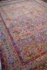 Antique Laver Kerman - Intensely Floral