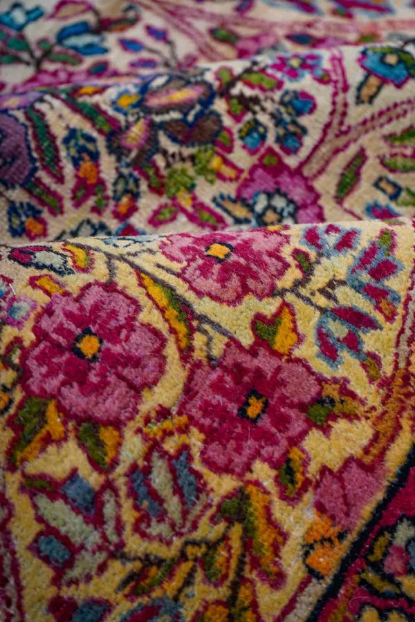 Antique Laver Kerman - Intensely Floral