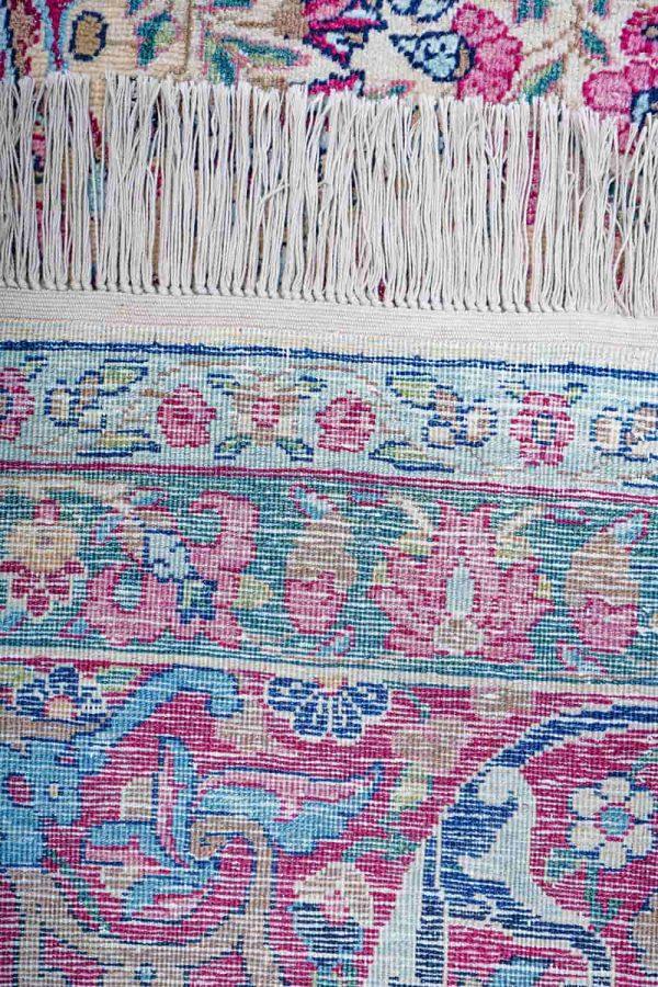 Antique Laver Kerman Millefleur - Intense