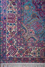 Antique Laver Kerman - Shrubs & Willows