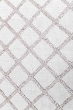 Beige and Off White handcrafted Flatweave Rugs made from Wool by Carpet Cellar