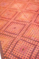 Moroccan Suzani Kilim - Diamonds