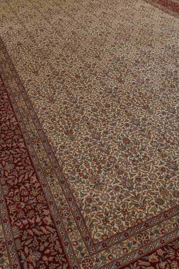 Museum Indo Dabeer Kashan - Floral Flow