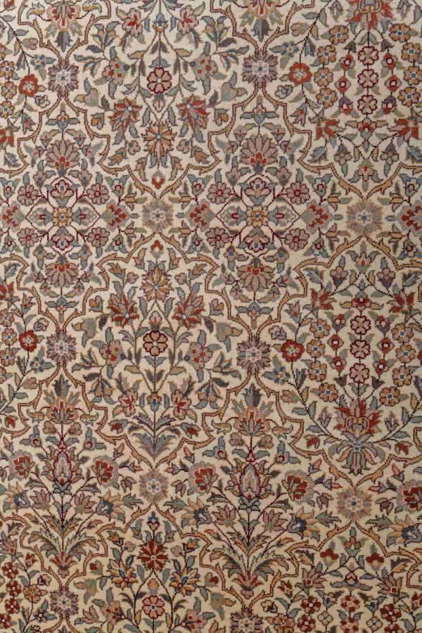 Museum Indo Dabeer Kashan - Floral Flow
