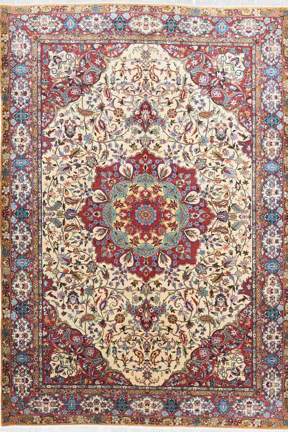 Antique Persian Safavid Tabriz – Centre Medallion
