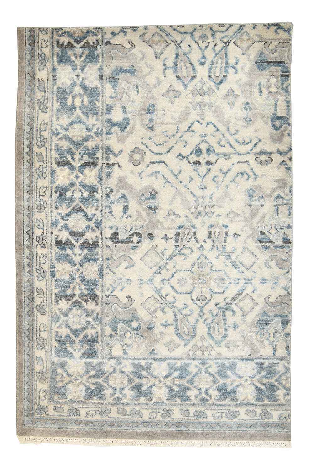 Distressed Kazak – Charleston Gray