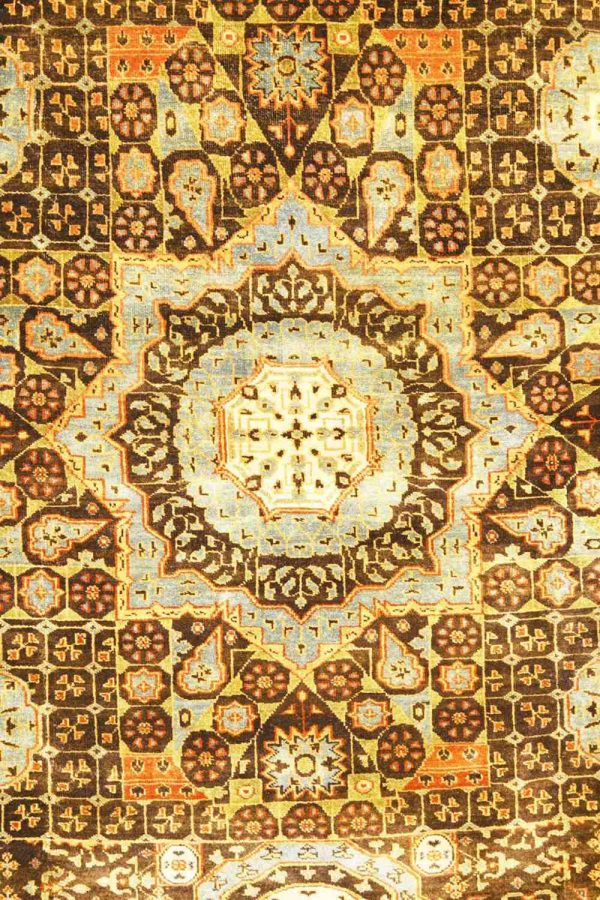 Persian Mamluk Revival - Globe
