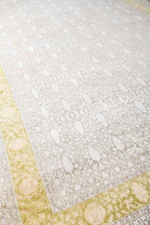 Grey and Silver handcrafted Transitional Carpets made from Silk and Wool by Carpet Cellar