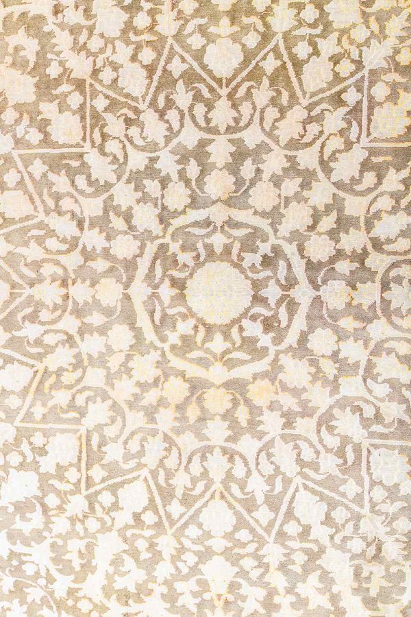 Hadji Jalili Silk and Wool Collection - Herati Medallion