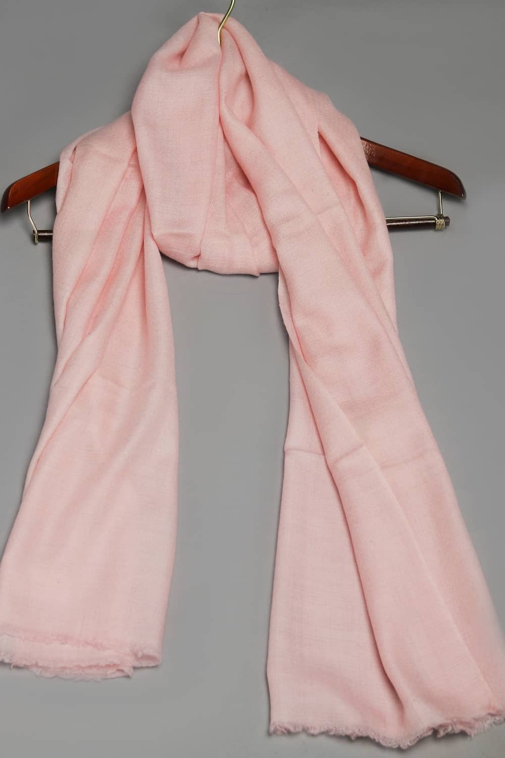 Light Weight Shahmina Stole – Pale Pink