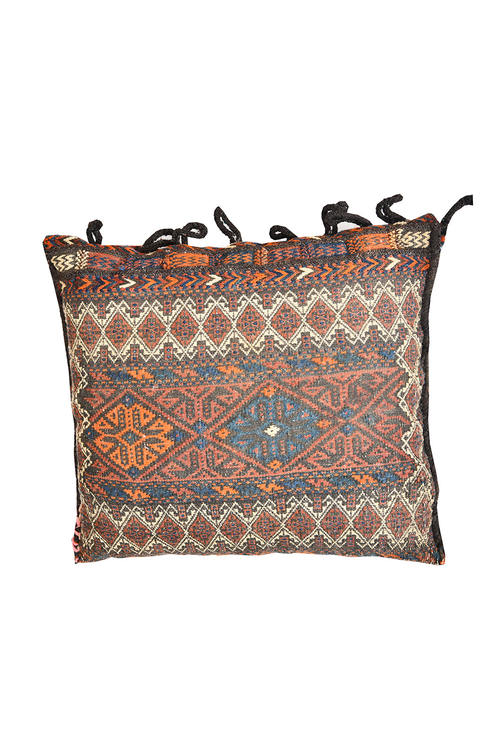 Balouch Cushion – Rams Horn