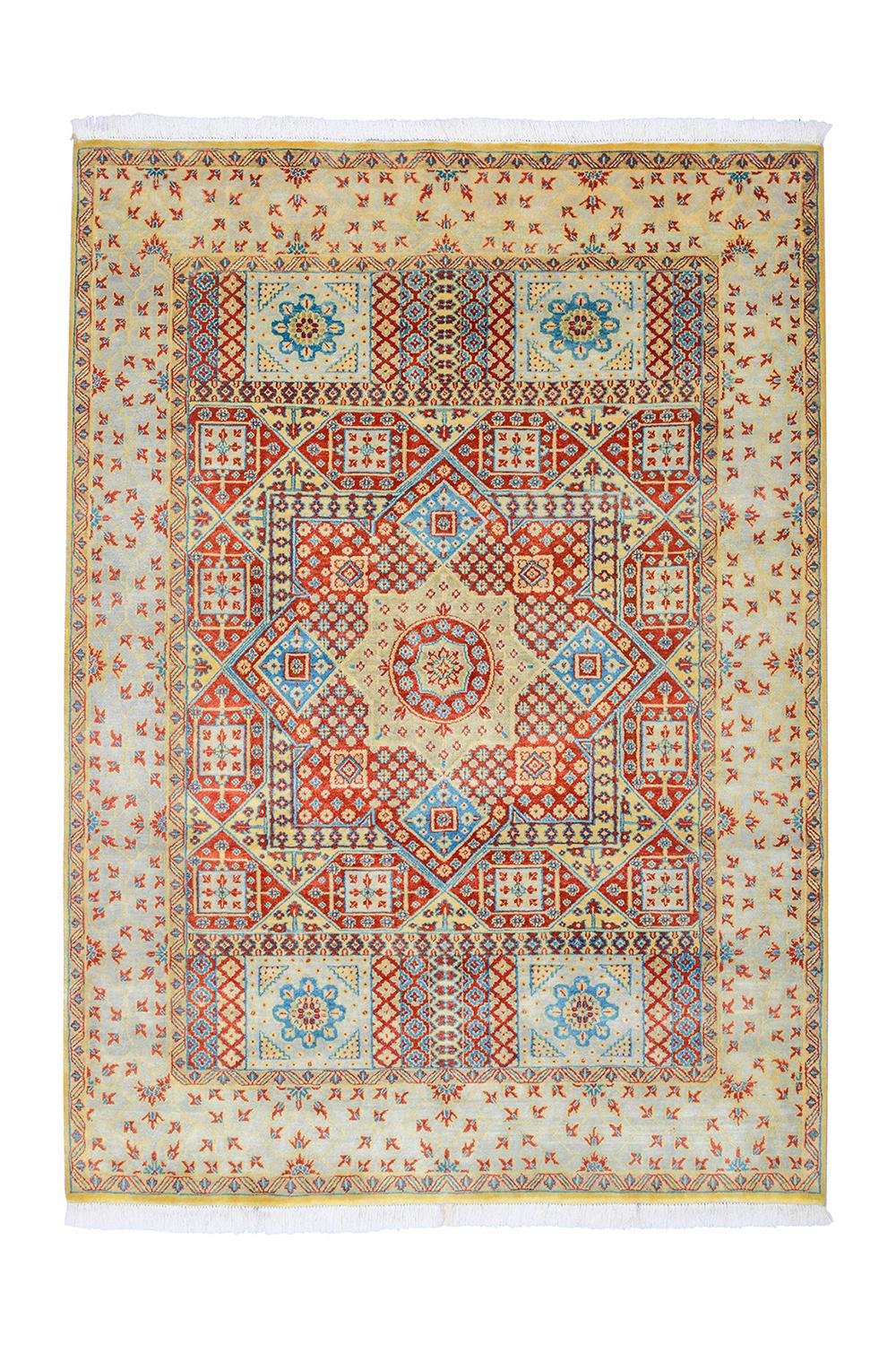 Persian Mamluk Revival – Illusion