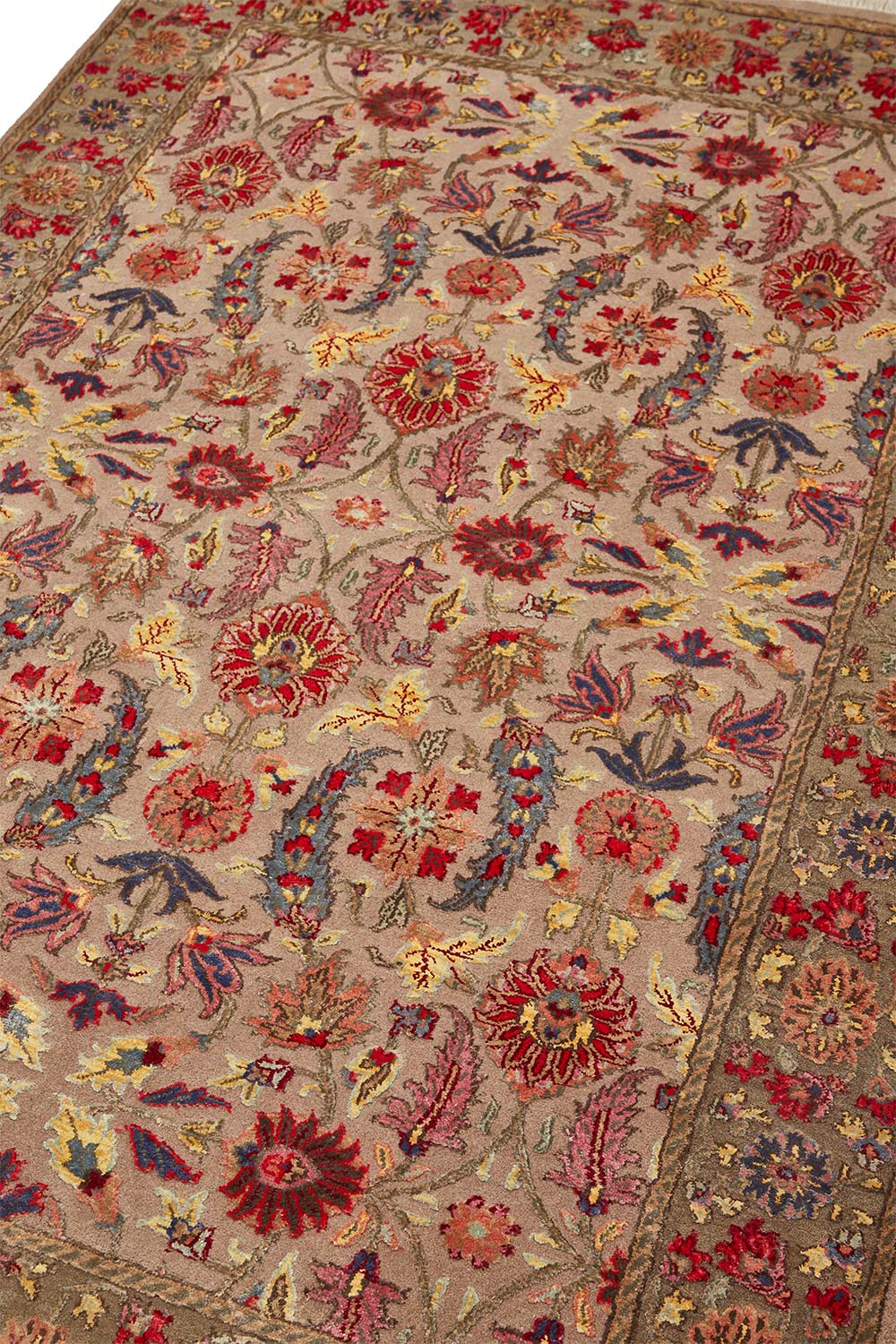 Safavid Collection – Silver Screen