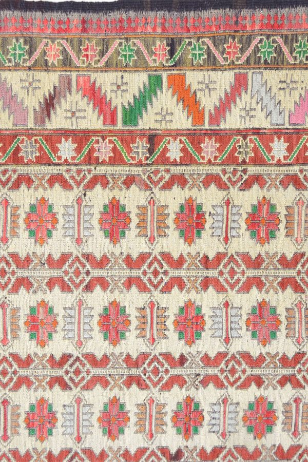 Vintage Sumak Flatweave - Embroidery