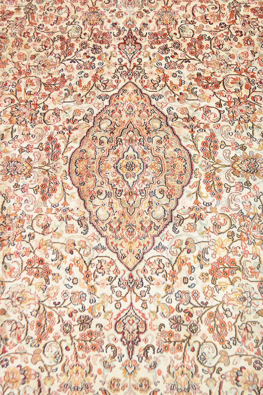 Silk On Cotton Persian Kashan – Glow