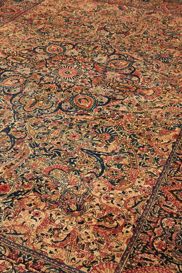 Antique Persian Laver Kerman - Fleur du Sol