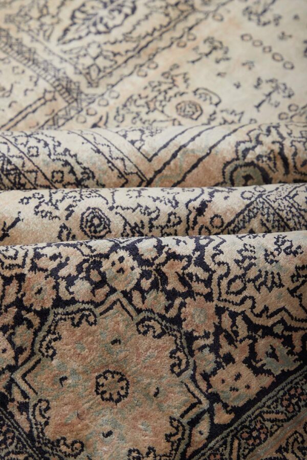Superfine Silk on Silk Kashan - Khaiteras