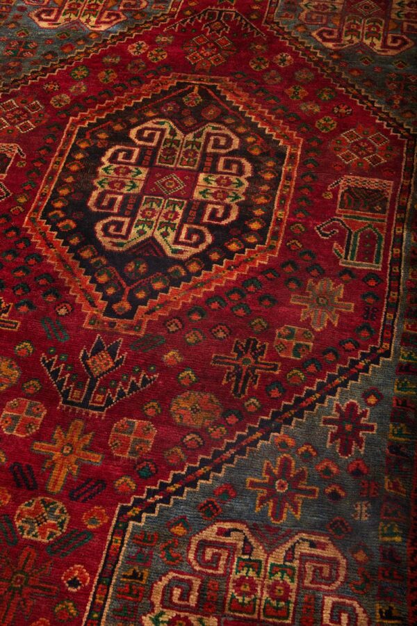 Vintage Shiraz - Ornate