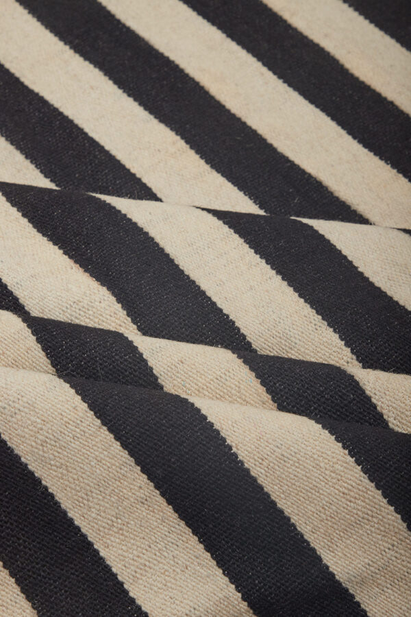 Woollen Flatweave Rug - Memory