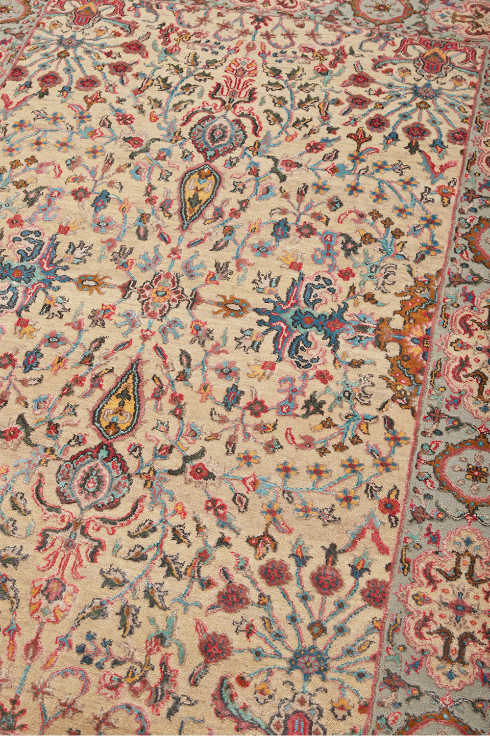 Safavid Collection – Zarin