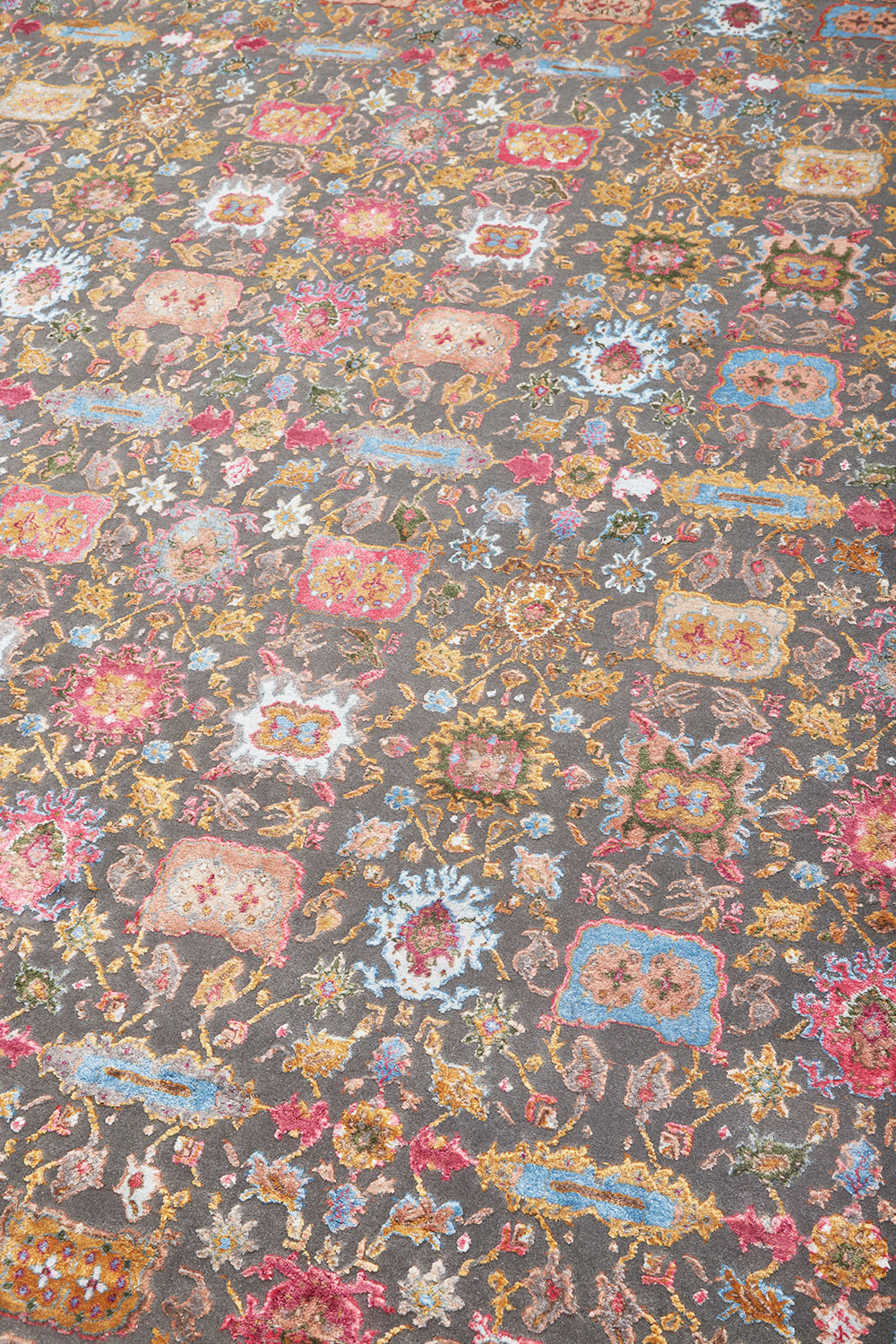 Safavid Collection – Axiom