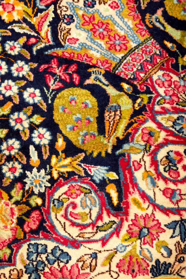 Antique Laver Kerman - Noah's Ark